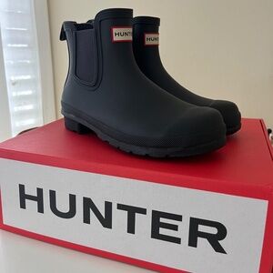 Hunter Women's Original Chelsea Boots, Navy, Size 8